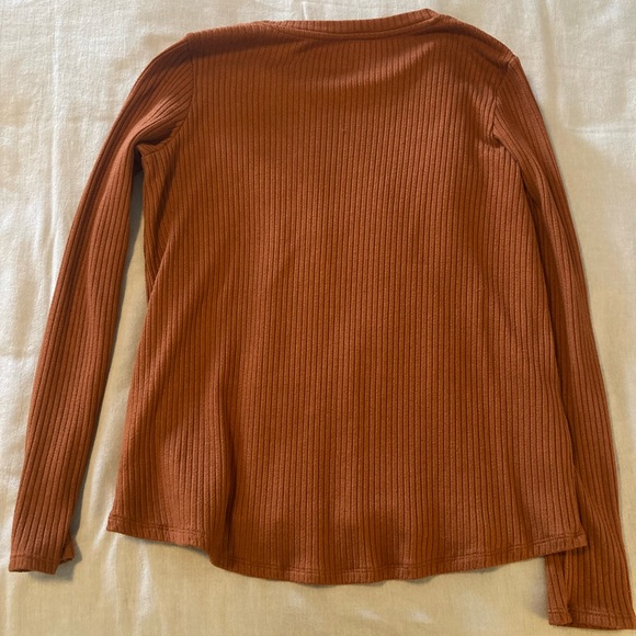 American Eagle Long sleeve tee - Picture 4 of 4